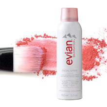 Cargar imagen en el visor de la galería, Evian Agua Termal 150 ml para fijar el maquillaje